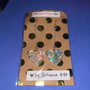 Clear resin heart earrings